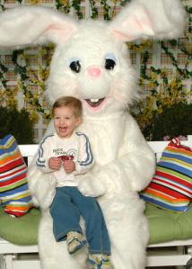08-03-11-easter-bunny-mall-photo